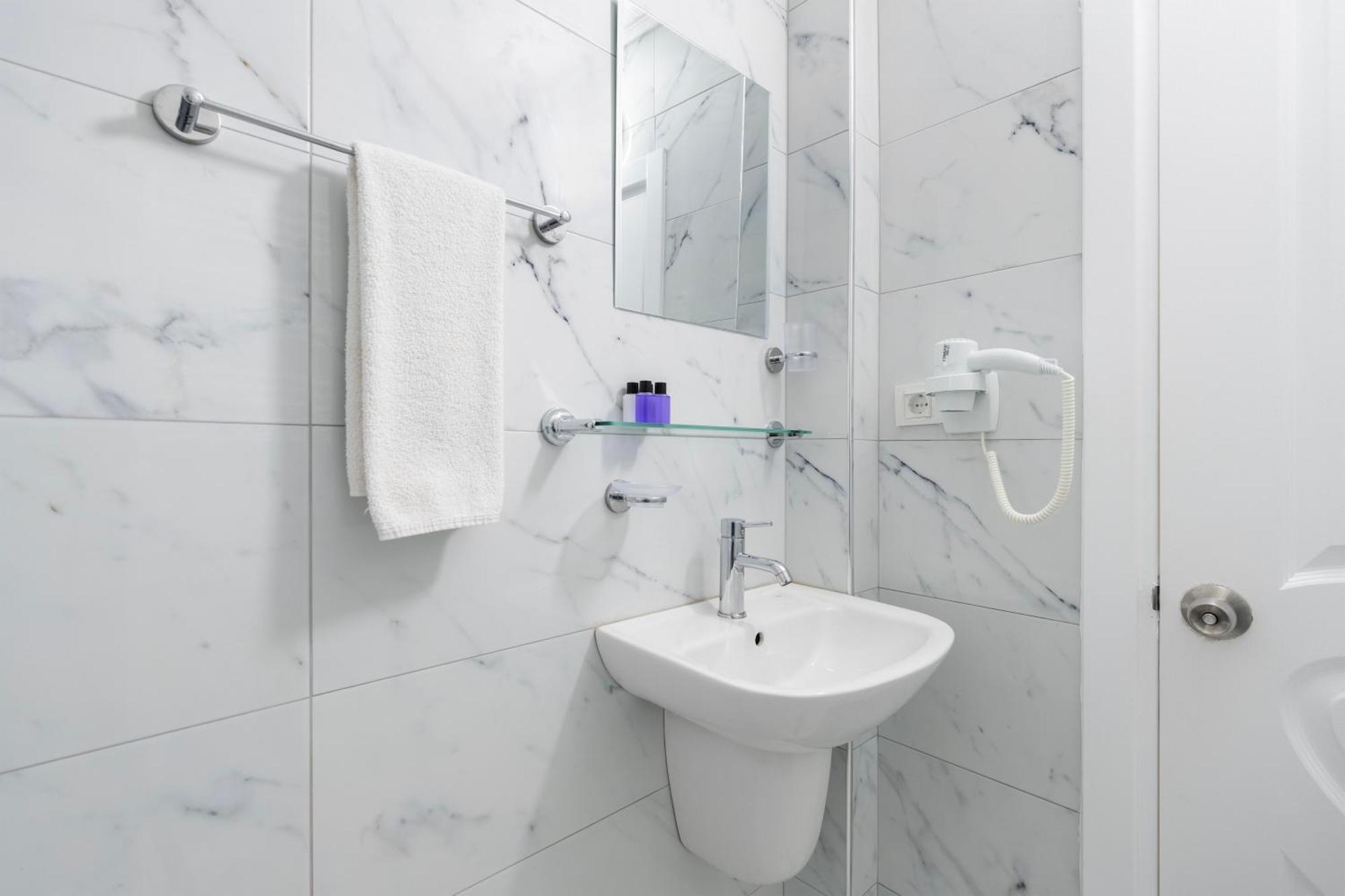 Taksim Trust Hotel Стамбул Екстер'єр фото