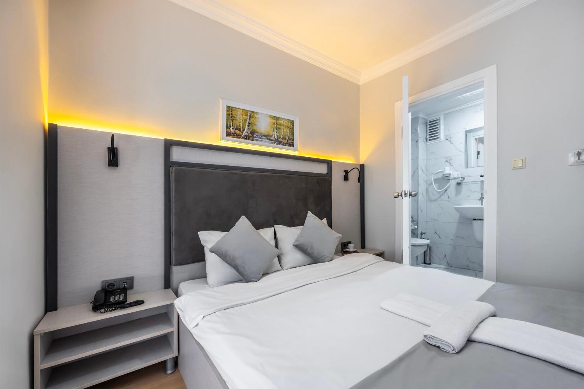 Taksim Trust Hotel Стамбул Екстер'єр фото
